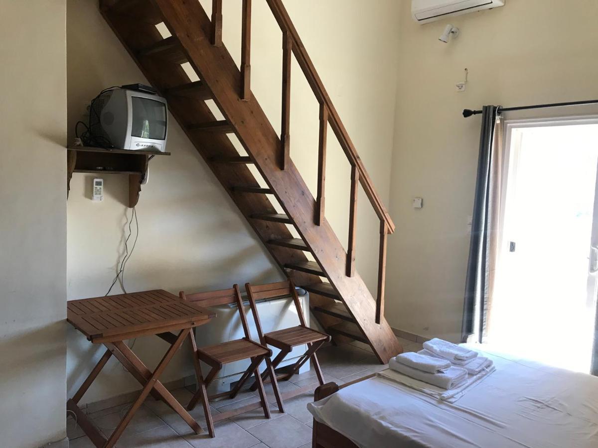 Studio With Loft Raxes Ikaria #5 Raches  Extérieur photo